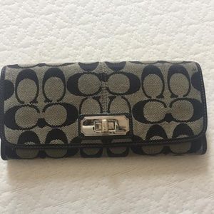 Vintage Coach signature jacquard wallet